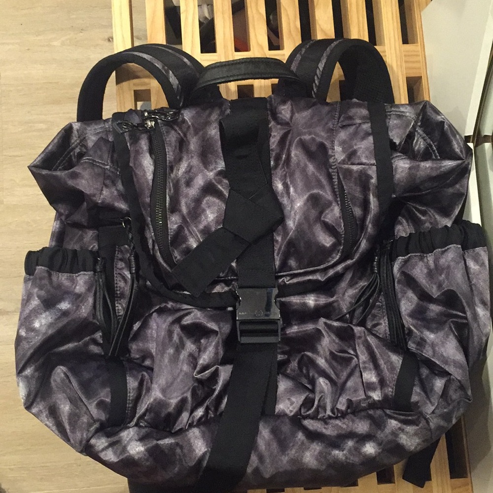 Lululemon backpack